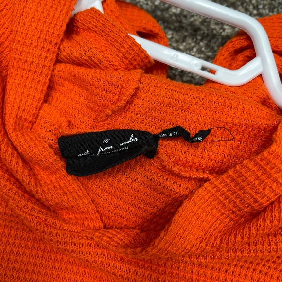 Urban Outfitter Orange Pullover - Picture 2 of 4